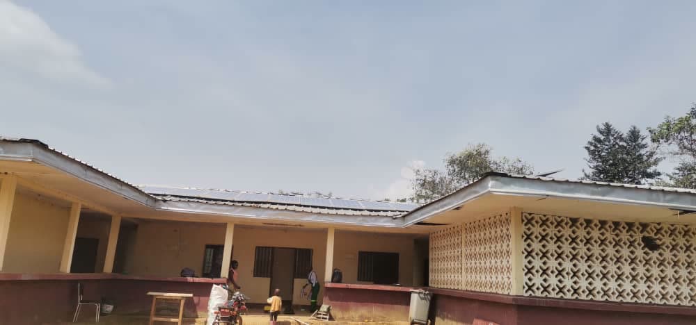 Upcycled solar panels at the CSI of Linté, Yoko: site photo 1