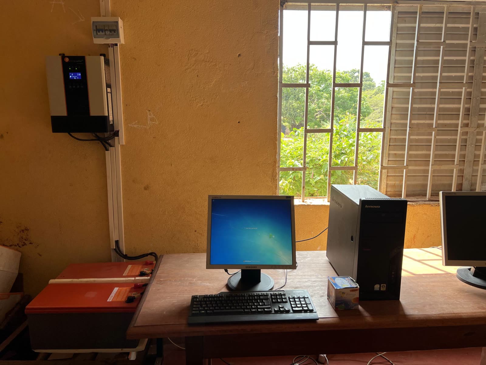 Solar-powered computer lab at Lycée Bilingue d’Essé (PADESC programme): site photo 3
